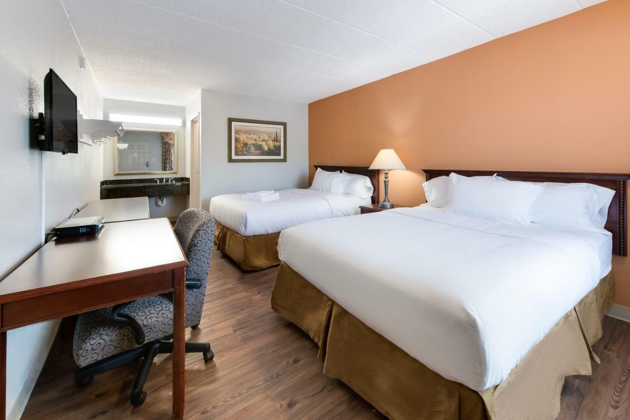 Americas Best Value Inn Columbus Exterior photo